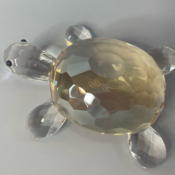 Oleg Cassini Signed 3" Pale Amber Faceted Crystal Art Glass Turtle Figurine - Picture 10 of 10